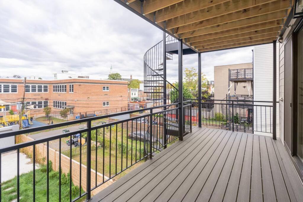 Capitol View 3 Penthouse With Rooftop 워싱턴 외부 사진